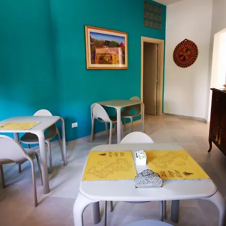 San Marco - Porta Maggiore Couette-café 3*
